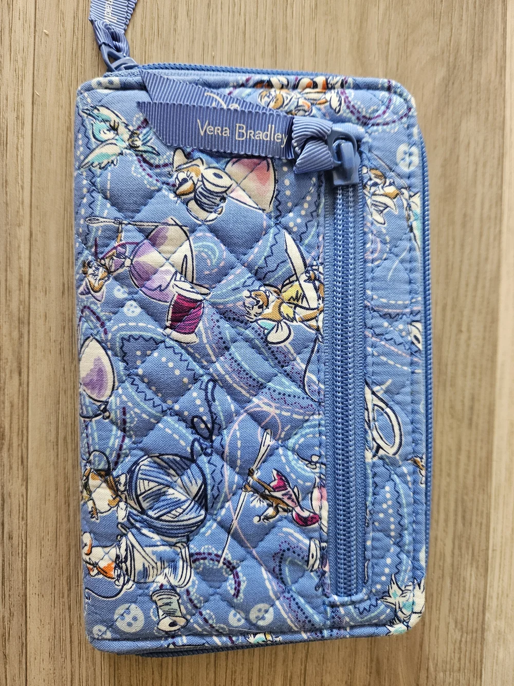 Vera Bradley Blue Quilted Disney Cinderella Zip Wallet - Picture 6 of 6